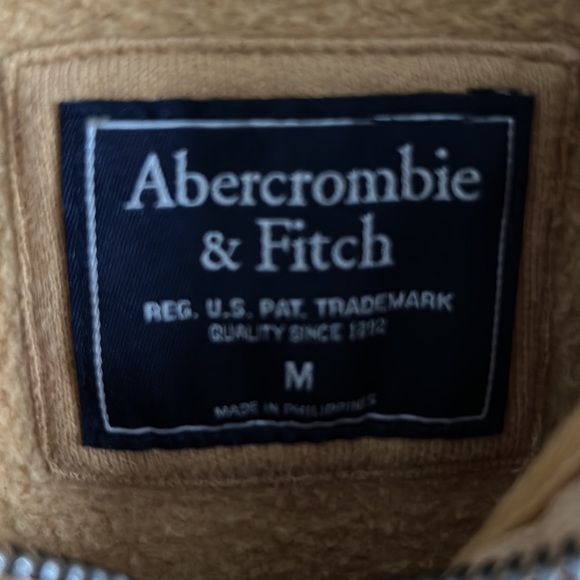 Abercrombie & Fitch Gold Hoodie - Picture 2 of 4